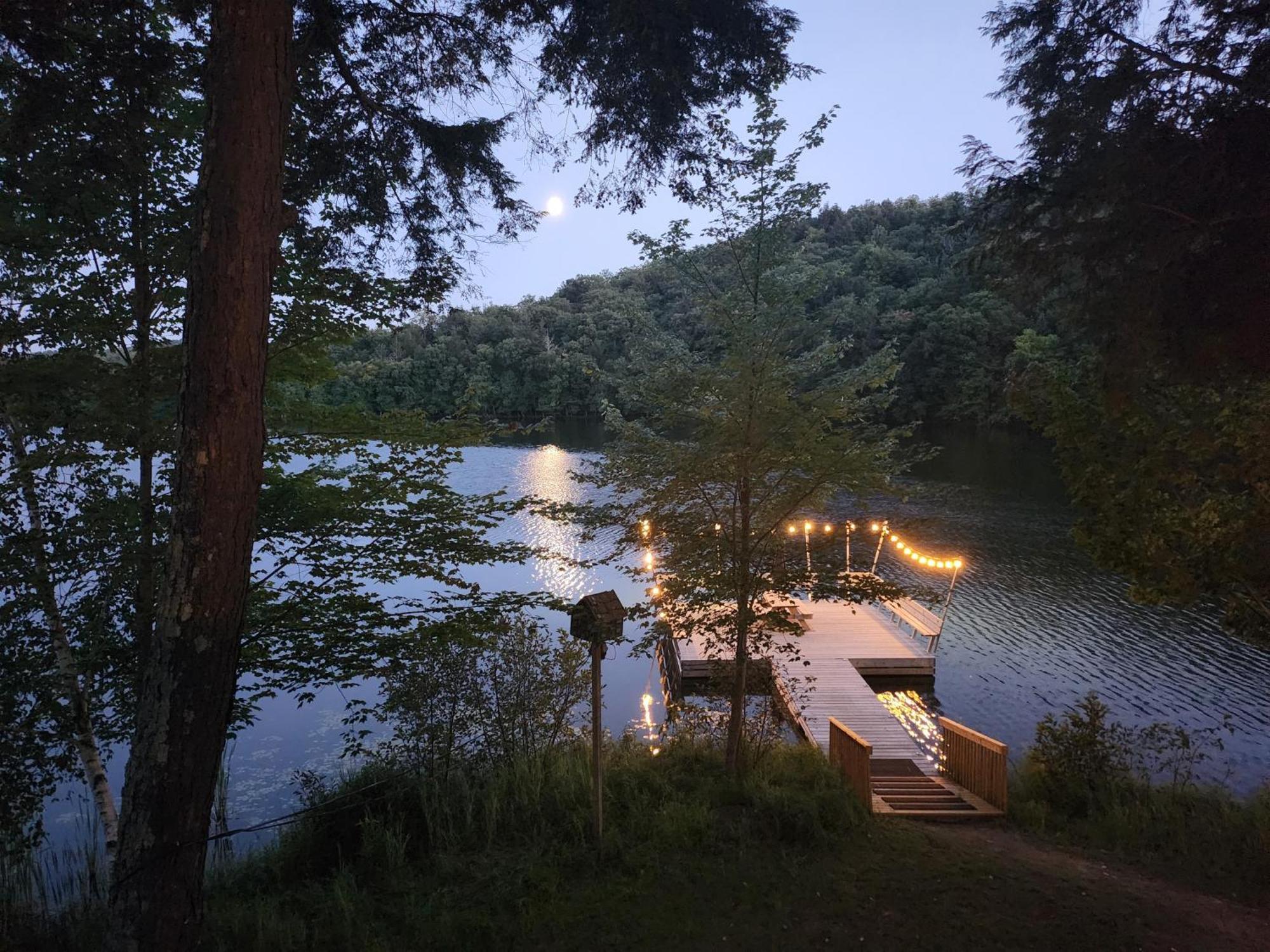 Auberge Morritt มงต์-ทร็องบล็องต์ ภายนอก รูปภาพ
